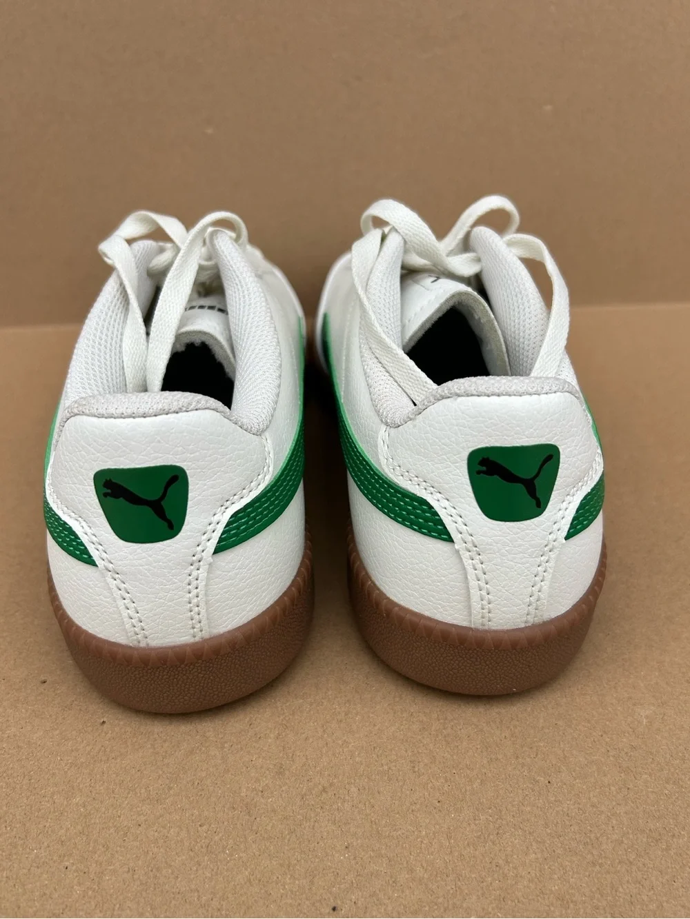 Puma Low Top Trainers Sneakers Lace up White Green Men’s 8.5 Streetwear New